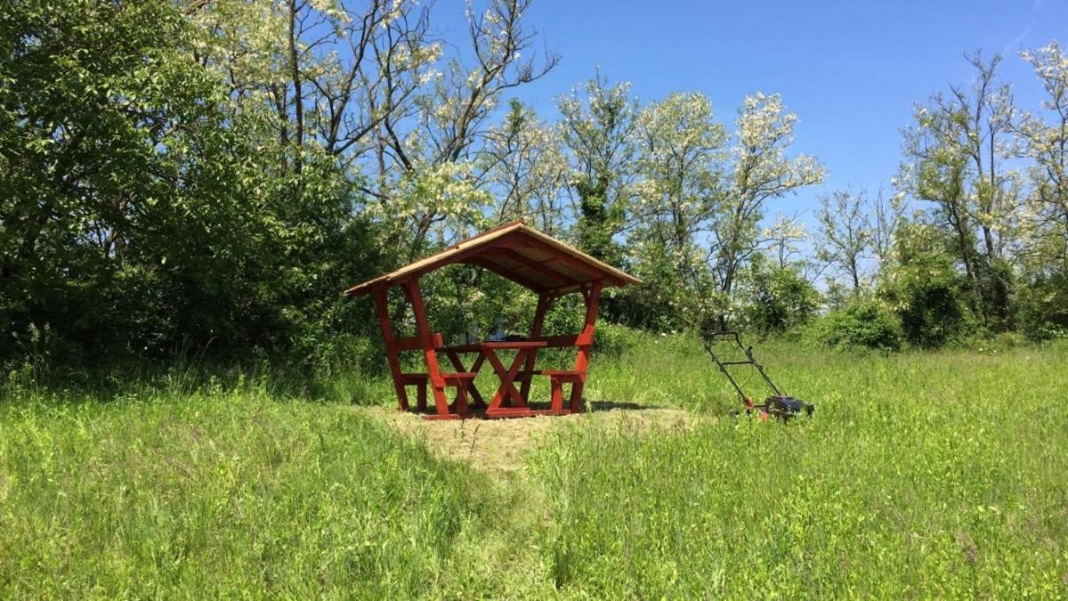 Csobanc Szerelem-Nemzeti Park-Oenallo Haz - Klimatizalt Gyulakeszi Exterior photo